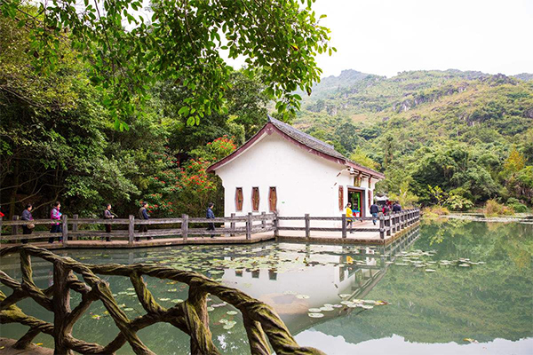 景區(qū)2.jpg
